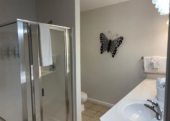 Apartment Gulf-front Escape W Pool And Access Pensacola