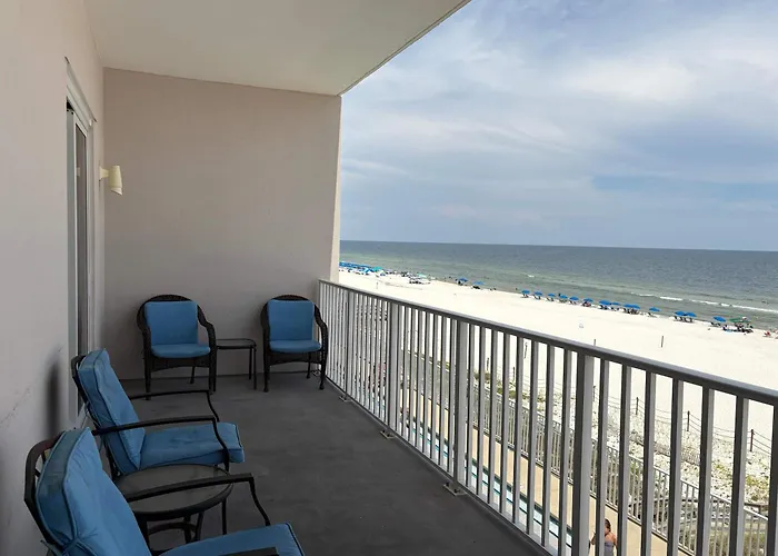 Gulf-front Escape W Pool And Access *